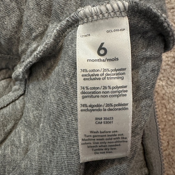 Carters 6m grey quilted zip up vest - Picture 4 of 7